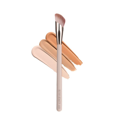 BETHY BEAUTY Bethy Beauty Angled Under Eye Concealer Brush, Finger Shape Nose Contour Makeup Brush for Liquid and Cream Blending and Diffusing,Small Foundation Brush Cosmtic Tool Smooth Canvas