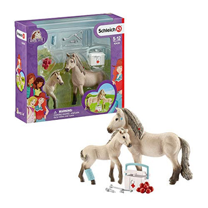 Schleich Horse Club, Horse Toys for Girls and Boys, Hannah's First-Aid Kit Horse Set with Icelandic Horse Toy, 7 pieces
