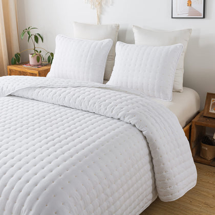 WDCOZY White Queen Size Quilt Bedding Sets with Pillow Shams, Lightweight Soft Bedspread Coverlet, Quilted Blanket Thin Comforter Bed Cover, All Season Summer Spring, 3 Pieces, 90x90 inches