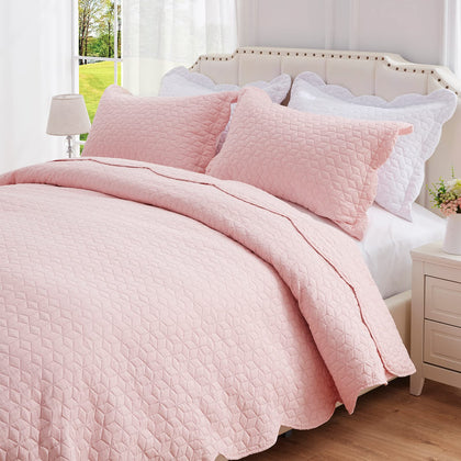 NexHome Queen Quilt Set Ruffles Lightweight Bedspreads Soft Microfiber Reversible Quilted Bed Cover Pink Summer Coverlet Set for All Season 3 Pieces (1 Quilt, 2 Pillow Shams)