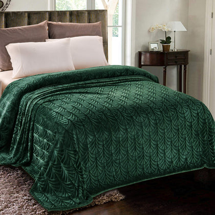 Whale Flotilla Flannel Fleece King Size Bed Blanket, Soft Velvet Lightweight Bedspread Plush Fluffy Coverlet Vintage Design Decorative Blanket for All Season, 90x104 Inch, Deep Green