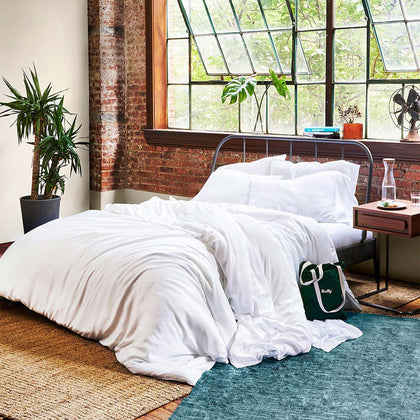 Buffy 100% Eucalyptus Lyocell Duvet Cover with Corner Ties - Protects and Covers Your Comforter/Duvet Insert, Silky Soft, Cool-to-The-Touch, Naturally-Dyed (White, King/California King)