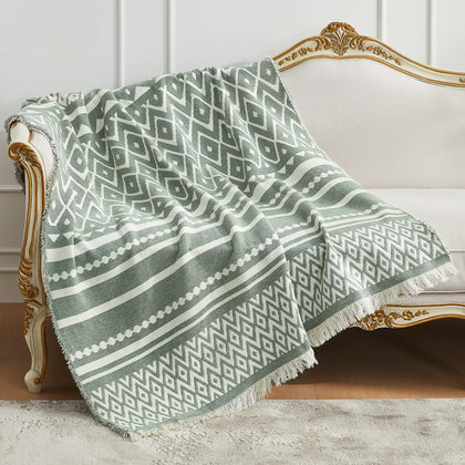 Amélie Home Chenille Jacquard Woven Throw Blanket for Couch, Retro Decorative Boho Design with Tassels, Soft Cozy Blanket for Chair Sofa Bed Outdoor in Fall, Green, 50x60